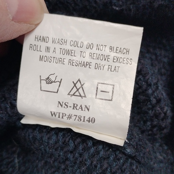 Woolrich women's small sized vest - Picture 8 of 12